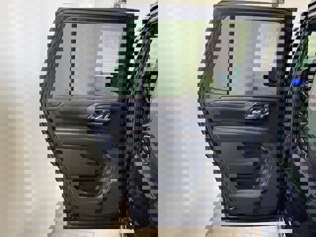 Used 2023 Chevrolet Tahoe RST w/ Luxury Package image 9