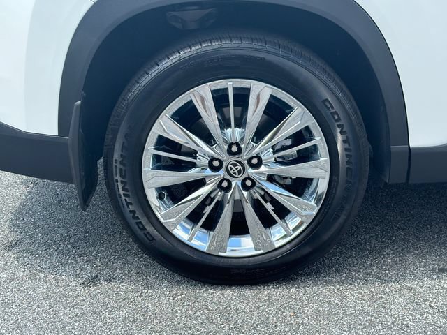 Used 2026 Toyota Grand Highlander AWD image 19