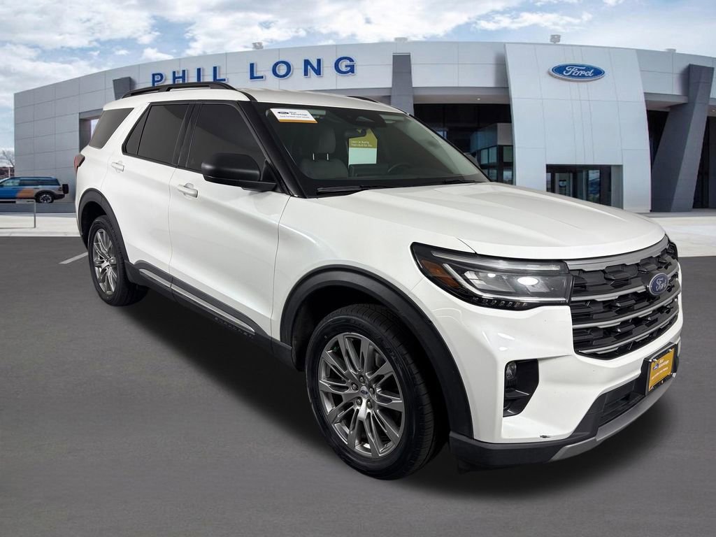 Certified 2025 Ford Explorer Active w/ Active Comfort Package AWD/4WD image 7