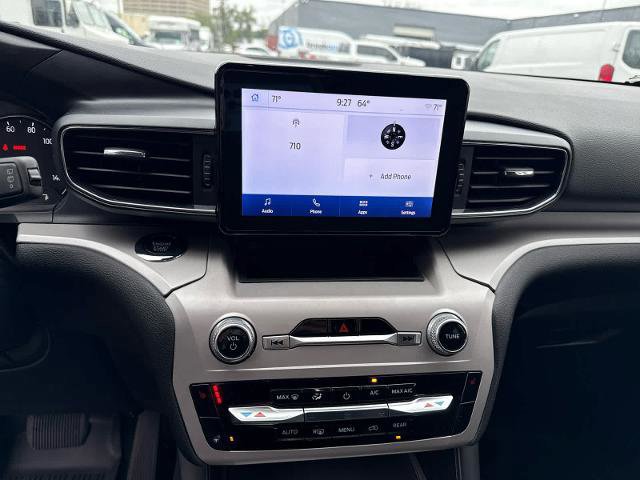 Certified 2023 Ford Explorer XLT w/ Equipment Group 202A image 15