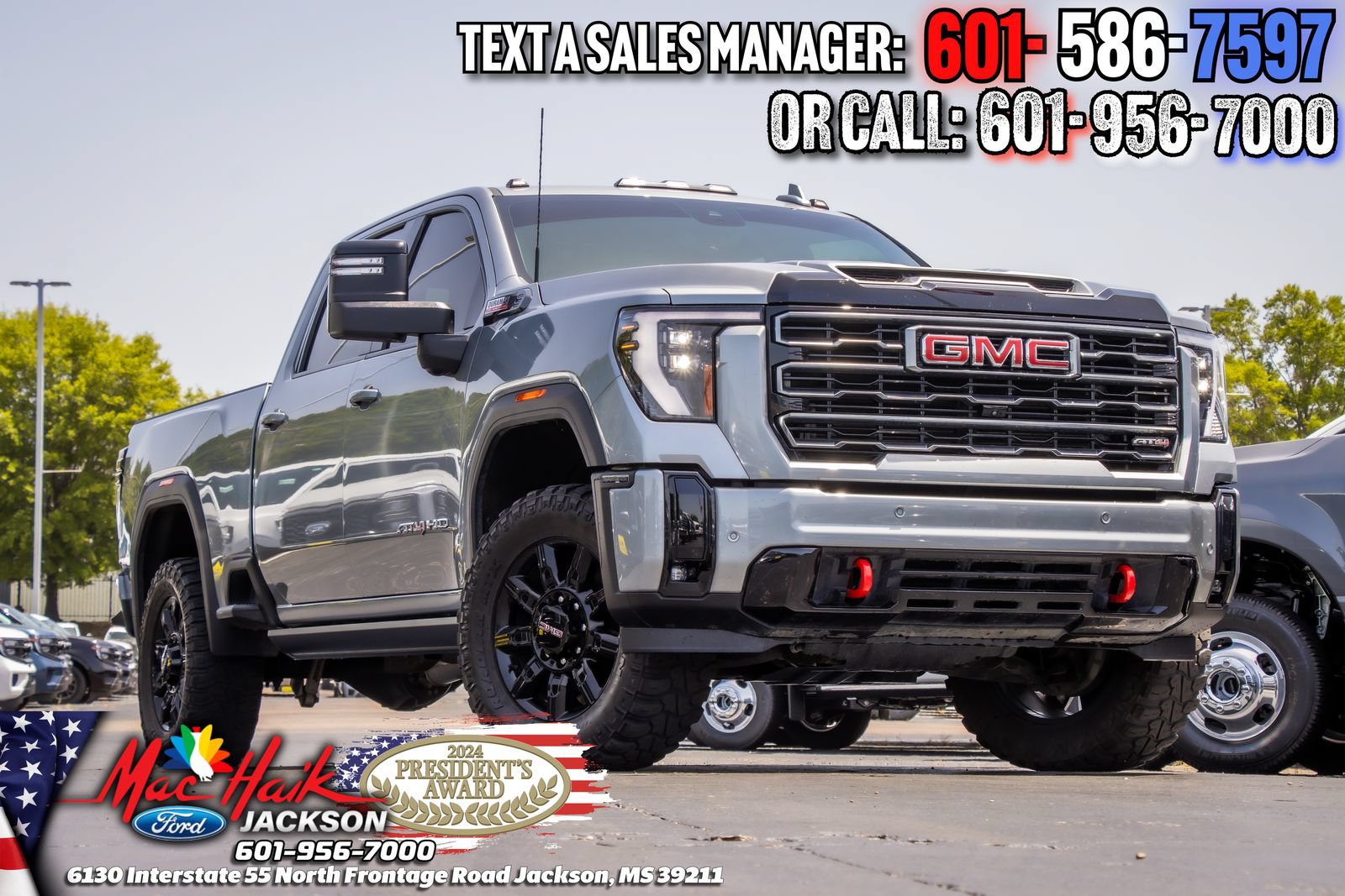 Used 2025 GMC Sierra 2500 AT4 w/ AT4 Premium Plus Package AWD/4WD image 3