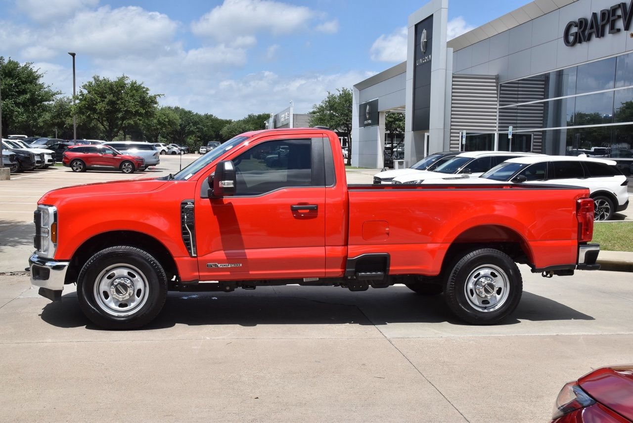 Certified 2025 Ford F350 XL w/ XL Chrome Package RWD image 12