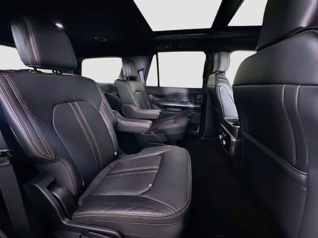 Certified 2024 Ford Expedition Platinum RWD image 34