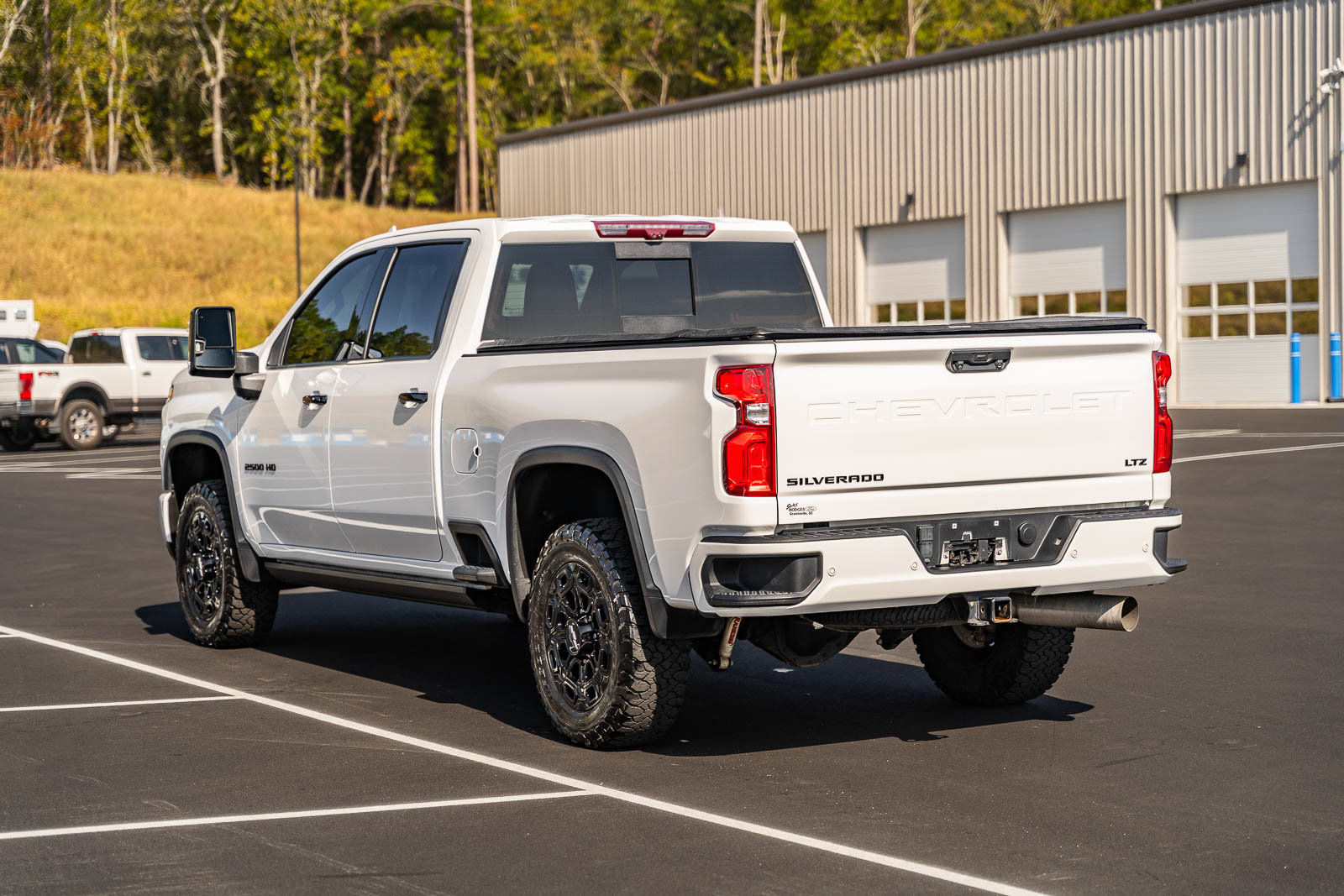Used 2024 Chevrolet Silverado 2500 LTZ w/ LTZ Plus Package AWD/4WD image 5