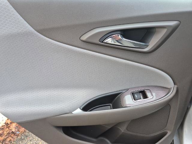 Used 2020 Chevrolet Malibu LS image 12
