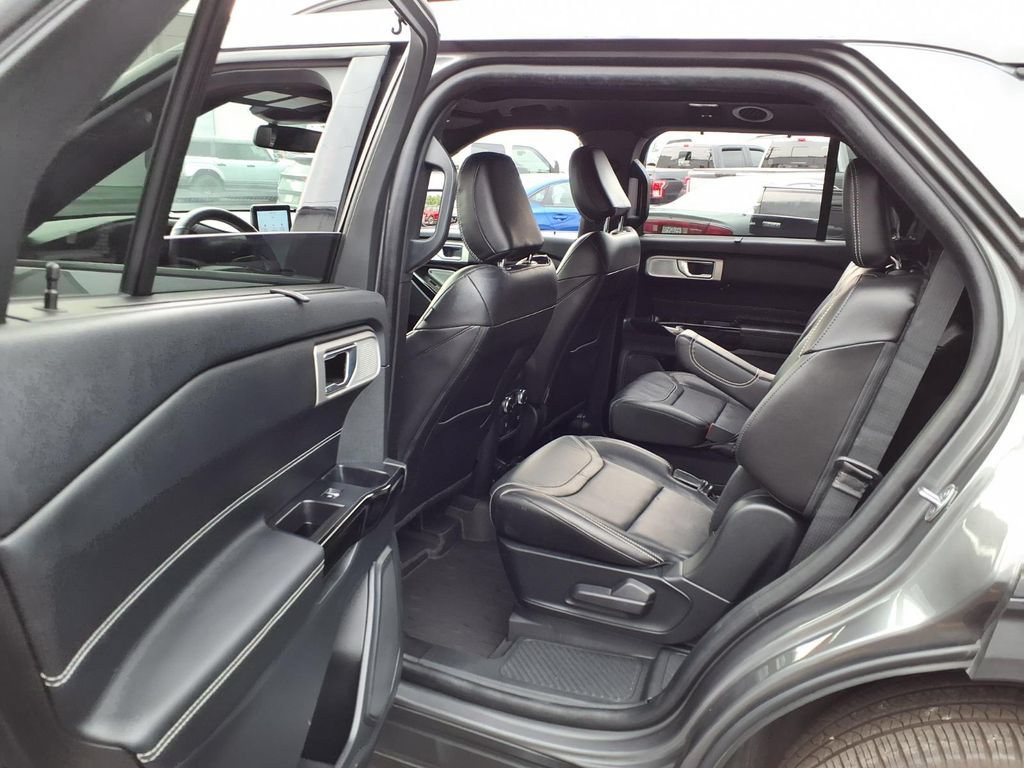Certified 2023 Ford Explorer ST w/ Equipment Group 401A AWD/4WD image 30