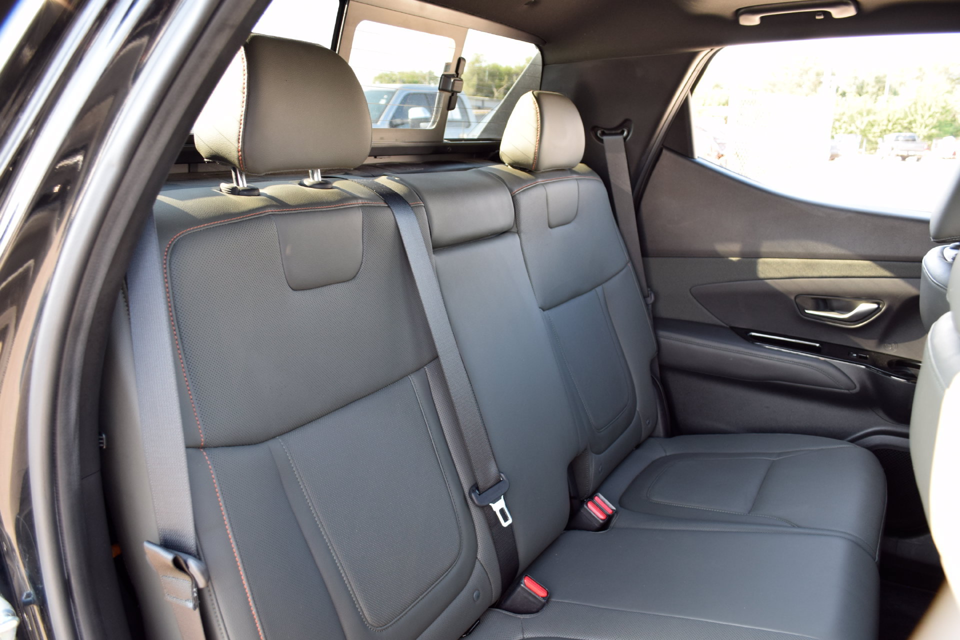 Used 2022 Hyundai Santa Cruz Limited AWD/4WD image 22