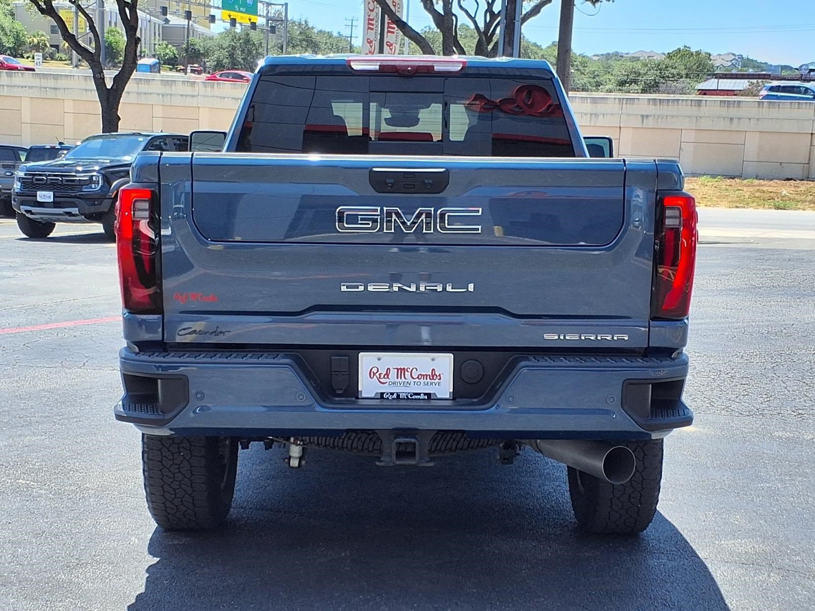 Used 2025 GMC Sierra 2500 Denali Ultimate w/ Max Trailering Package AWD/4WD image 7