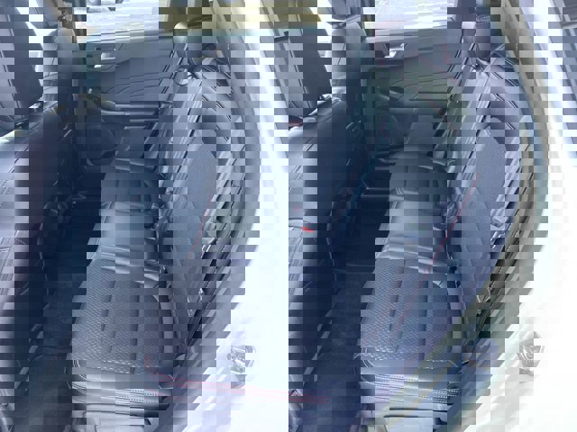 Certified 2025 Ford Escape ST-Line w/ Cold Weather Package image 18