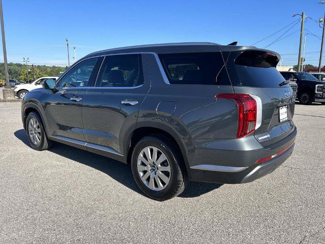 Used 2025 Hyundai Palisade SEL FWD image 6