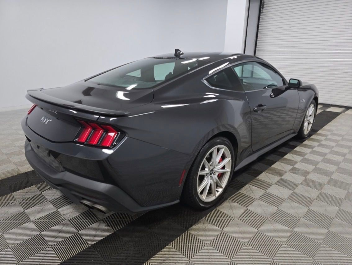 Certified 2024 Ford Mustang GT Premium RWD image 3