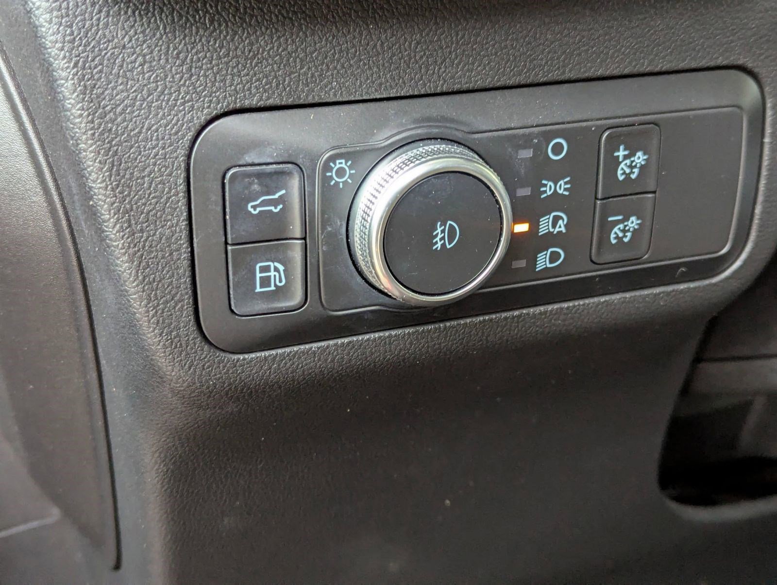 Certified 2021 Ford Escape Titanium w/ Titanium Elite Package image 19