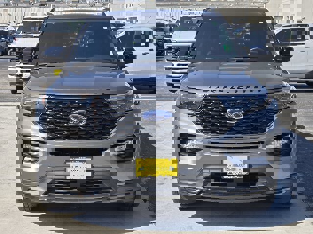 Certified 2023 Ford Explorer ST-Line w/ Class IV Trailer Tow Package image 2