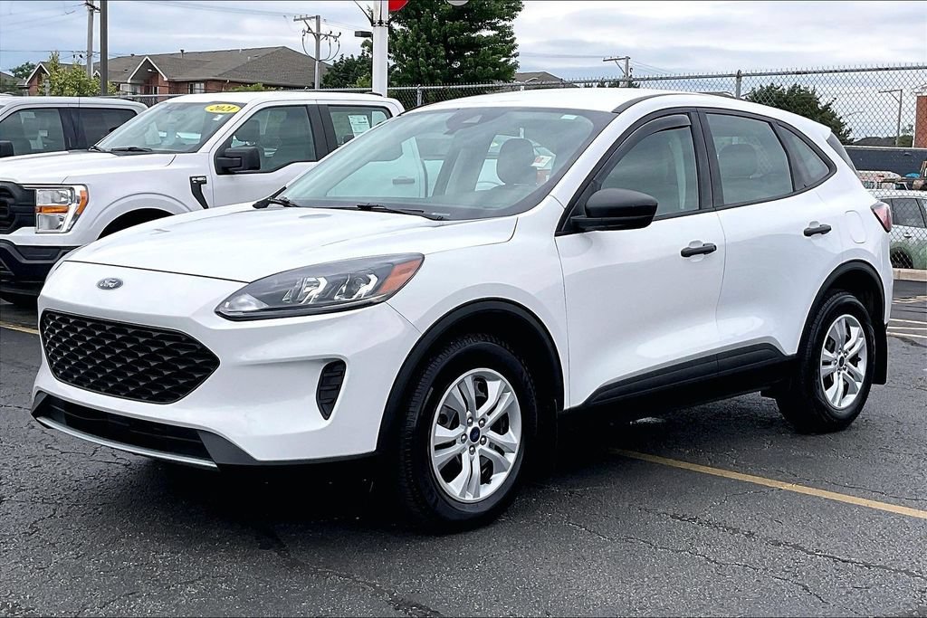 Certified 2022 Ford Escape S AWD/4WD image 11
