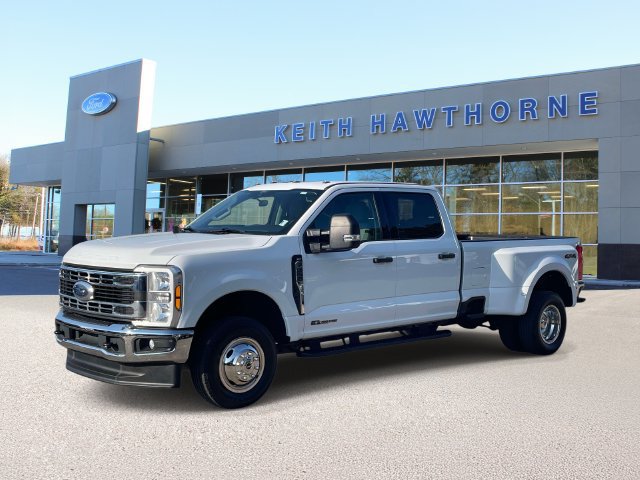 Certified 2026 Ford F350 XLT AWD/4WD image 3