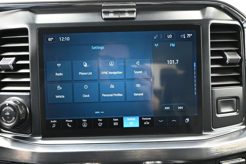Certified 2025 Ford F250 Lariat w/ Lariat Ultimate Package AWD/4WD image 31