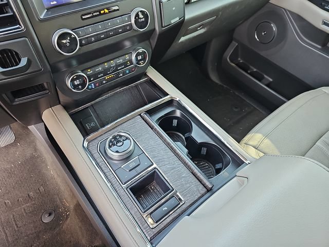 Certified 2020 Ford Expedition Limited RWD image 24