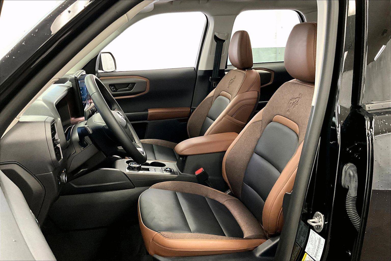 Certified 2025 Ford Bronco Sport Outer Banks w/ Outer Banks Tech Package+ image 24