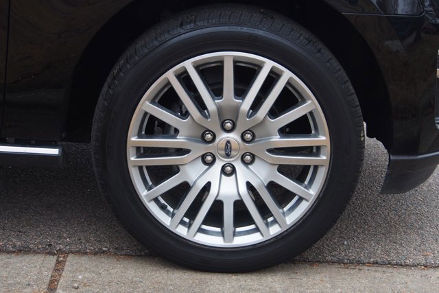 Certified 2024 Ford Expedition Max Limited image 9