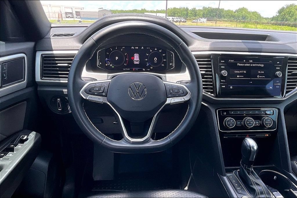 Used 2022 Volkswagen Atlas Cross Sport SE AWD/4WD image 8