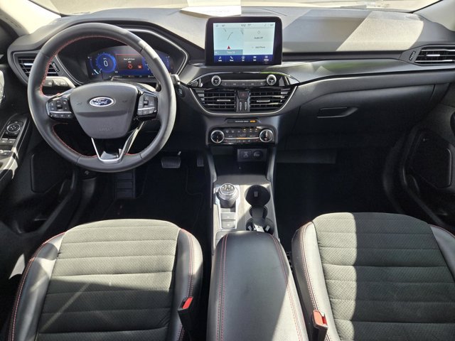 Certified 2022 Ford Escape SEL AWD/4WD image 11