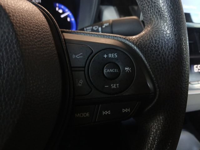 Used 2022 Toyota Corolla LE FWD image 6