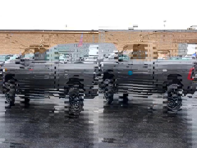 Used 2024 RAM 2500 Laramie w/ Night Edition image 2