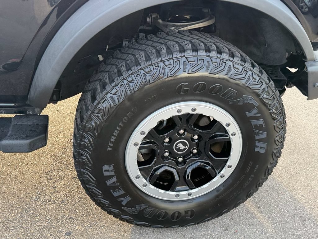 Certified 2023 Ford Bronco Badlands AWD/4WD image 16