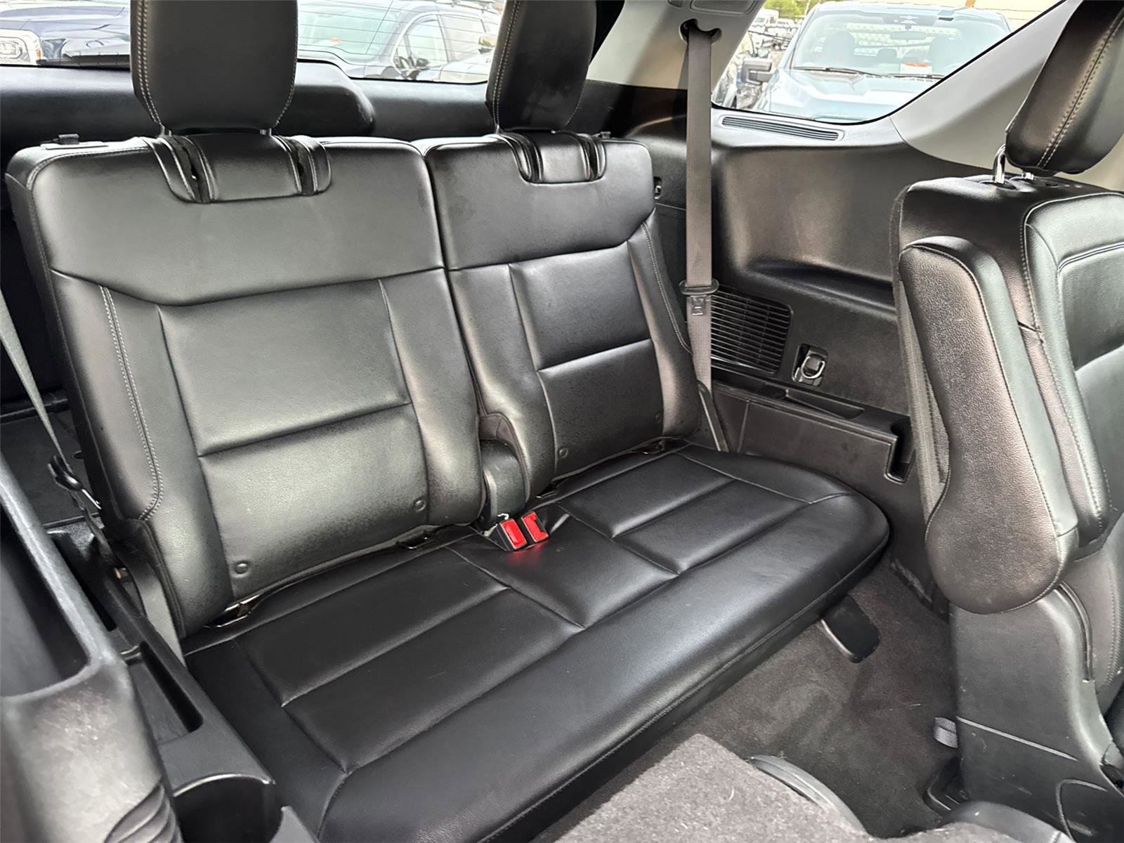 Certified 2021 Ford Explorer Limited w/ Hybrid Equipment Group 310A image 20