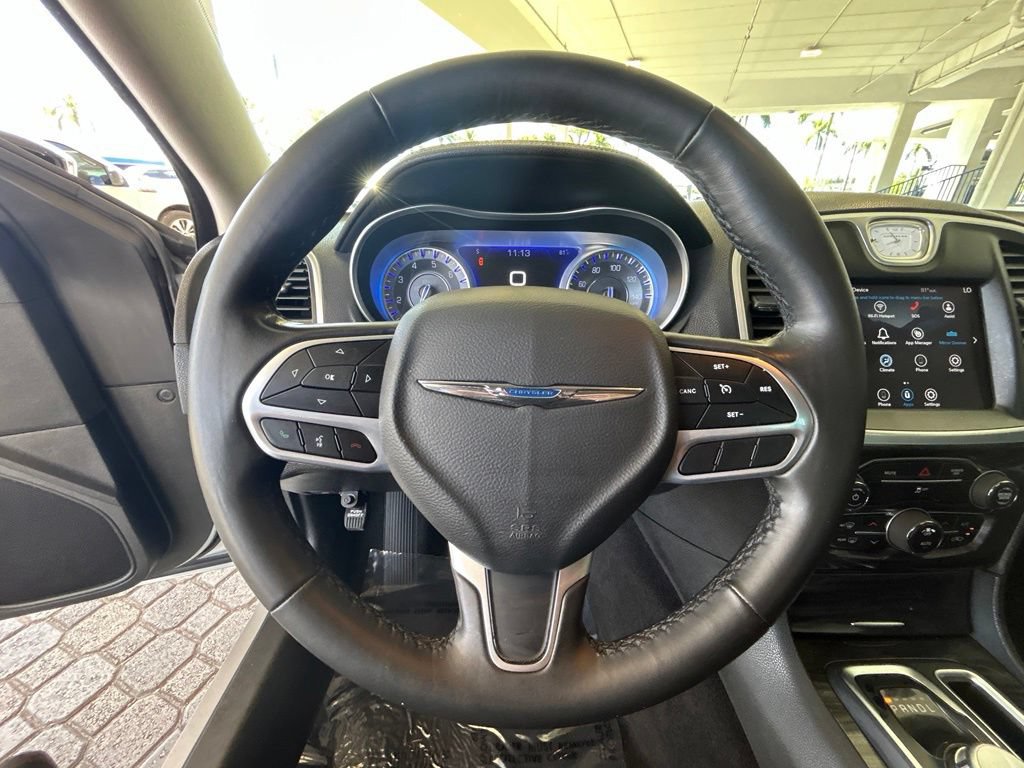 Used 2021 Chrysler 300 Touring w/ Sport Appearance Package RWD image 15