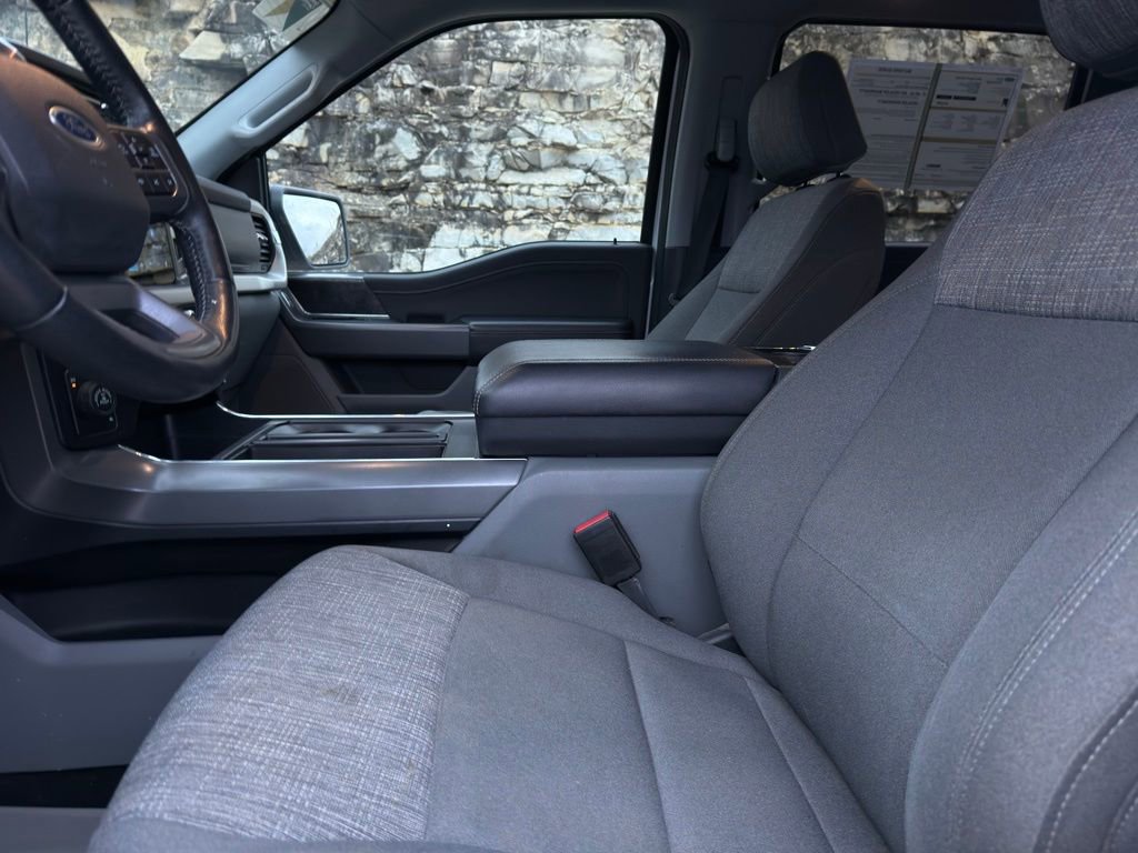 Certified 2021 Ford F150 XLT w/ Equipment Group 302A High image 18