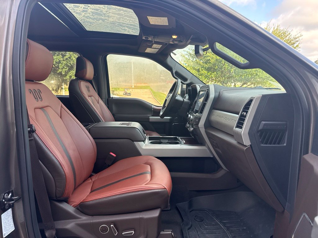 Certified 2022 Ford F250 King Ranch w/ King Ranch Ultimate Package AWD/4WD image 12