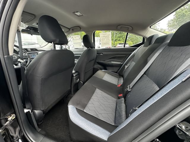 Used 2024 Nissan Versa SV w/ Trunk Package FWD image 18