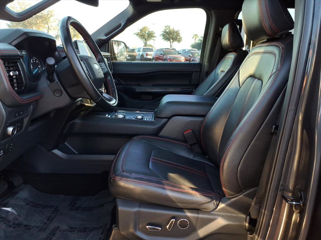 Certified 2022 Ford Expedition Limited image 13