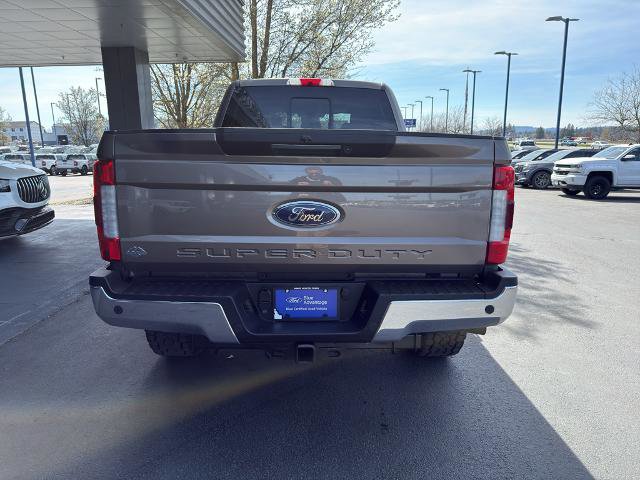 Certified 2018 Ford F350 Lariat w/ Lariat Ultimate Package image 4