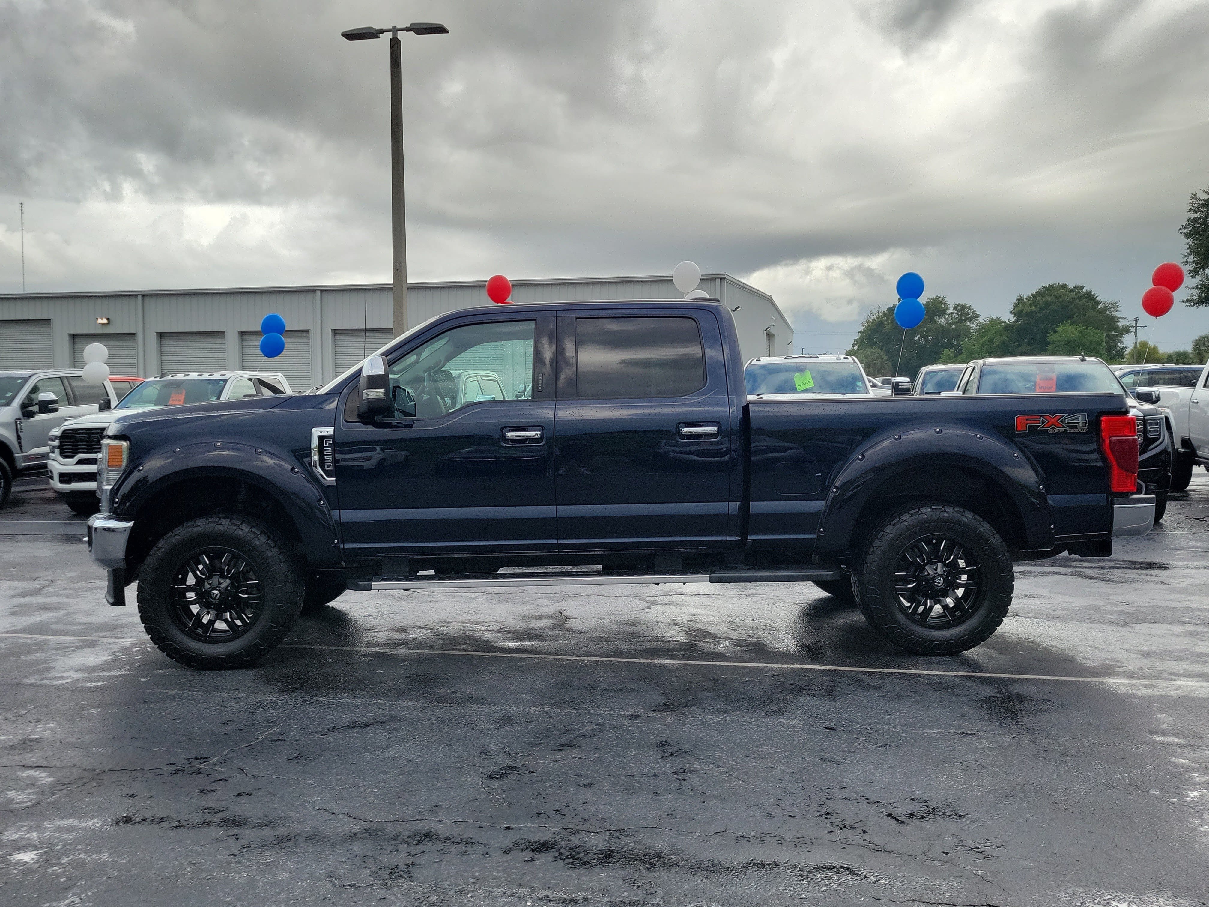 Certified 2022 Ford F250 XLT w/ XLT Premium Package AWD/4WD image 6