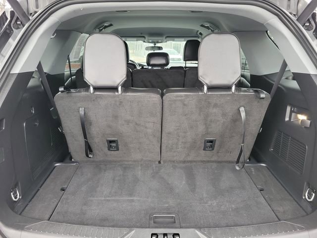 Certified 2024 Ford Explorer XLT w/ Equipment Group 202A image 35