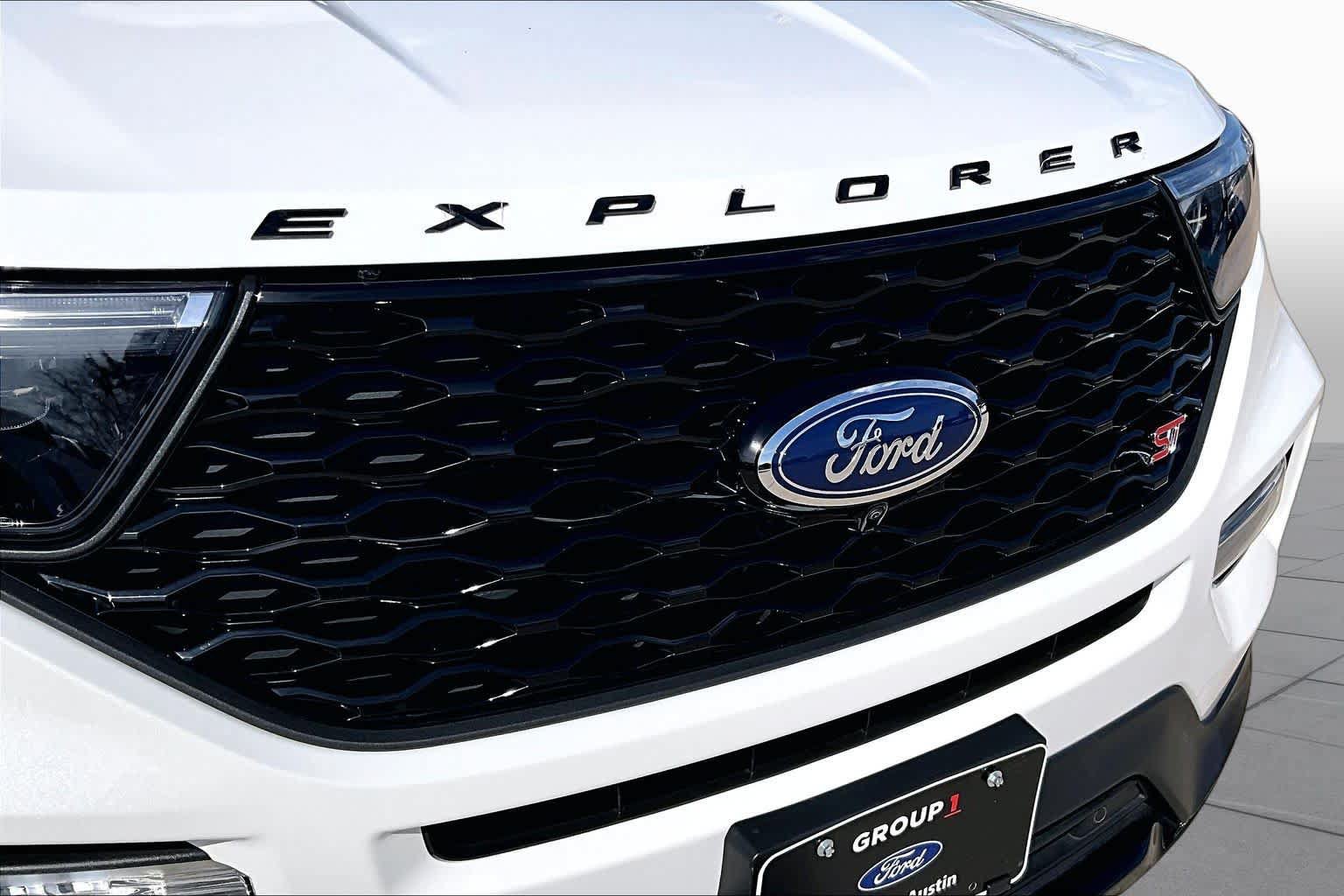 Certified 2023 Ford Explorer ST w/ Equipment Group 401A AWD/4WD image 30
