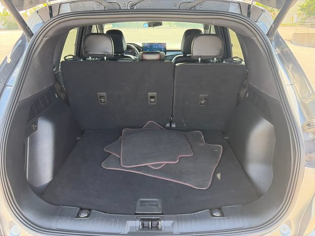 Certified 2023 Ford Escape ST-Line w/ Tech Pack #1 FWD image 32