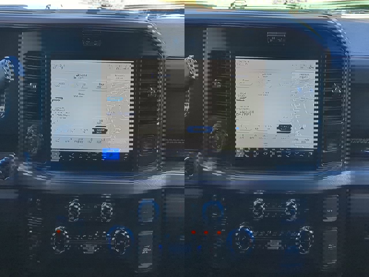 Certified 2025 Ford F350 King Ranch w/ Chrome Package image 16