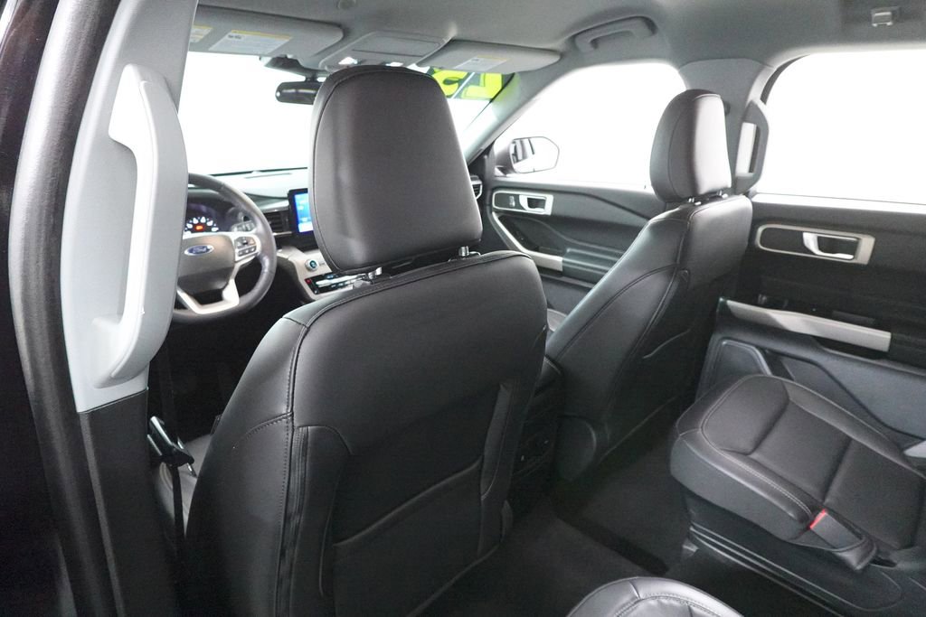 Certified 2023 Ford Explorer XLT w/ Equipment Group 202A image 24
