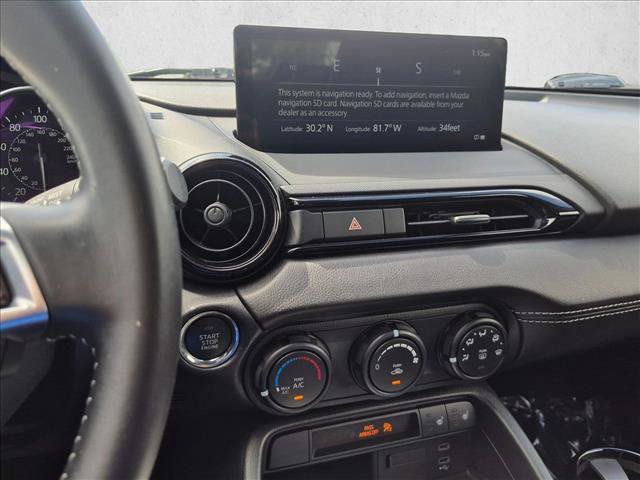 Used 2024 MAZDA MX-5 Miata Club RWD image 13