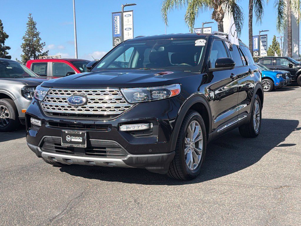 Certified 2023 Ford Explorer Limited RWD image 5