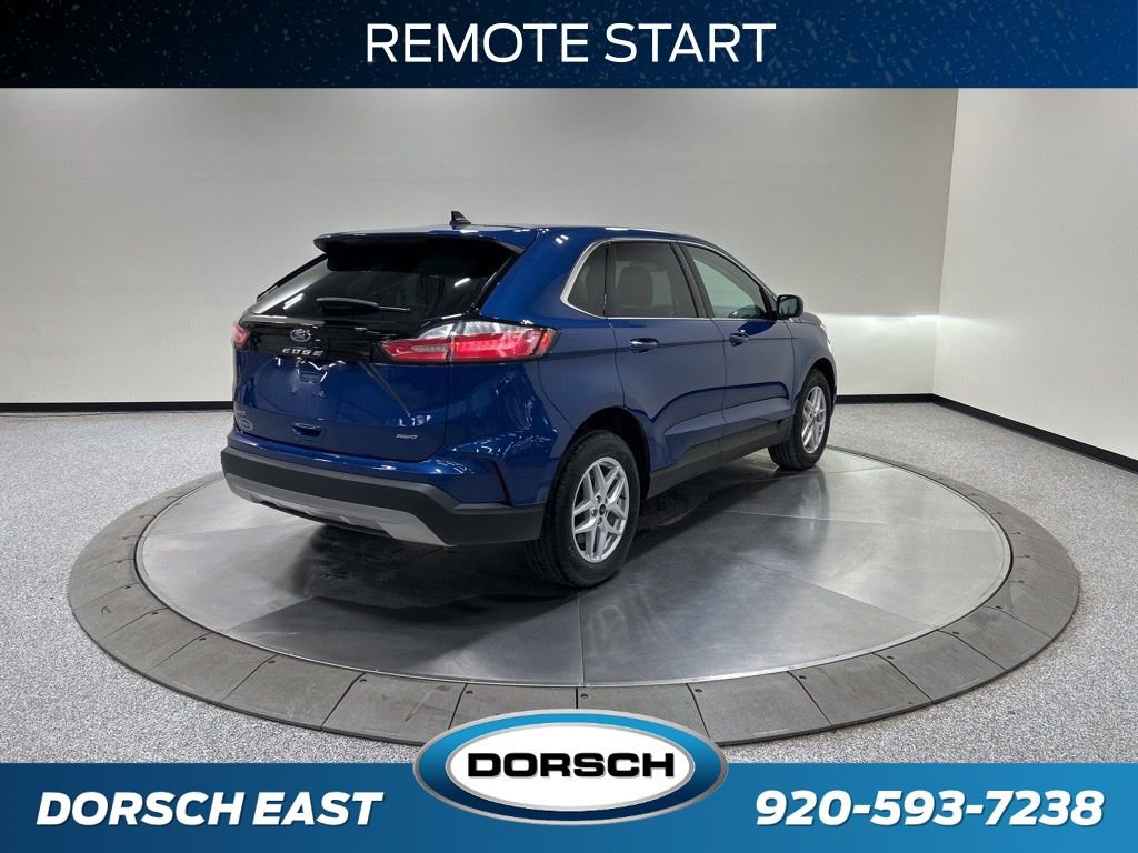 Certified 2024 Ford Edge SEL w/ Convenience Package AWD/4WD image 3