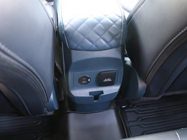 Certified 2024 Ford Maverick Tremor w/ Tremor Off-Road Package AWD/4WD image 18