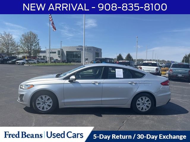Certified 2019 Ford Fusion S FWD image 4