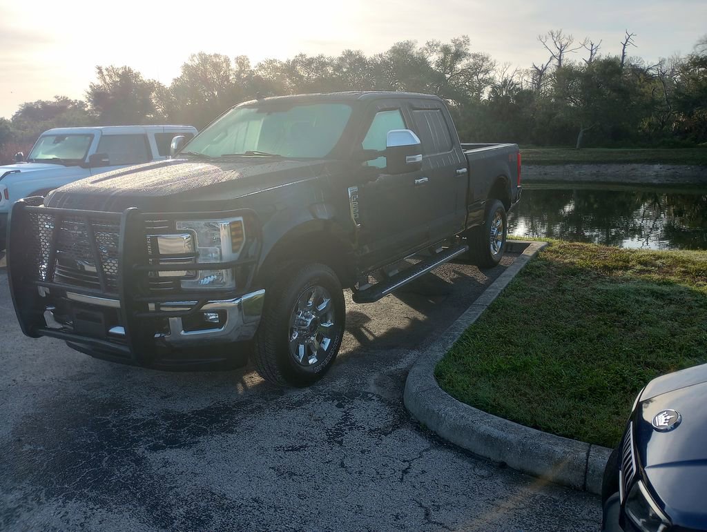 Certified 2019 Ford F250 Lariat w/ Chrome Package AWD/4WD image 2