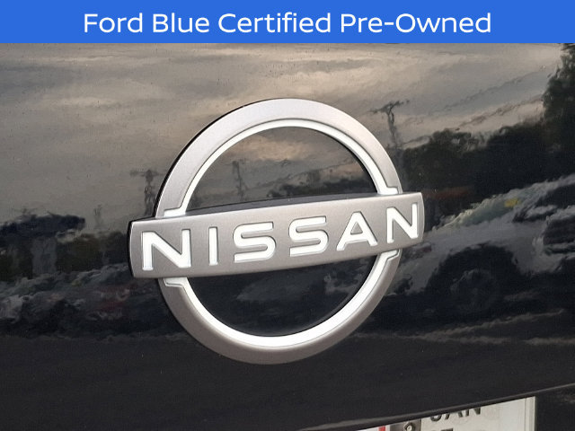 Used 2025 Nissan Versa SV FWD image 29
