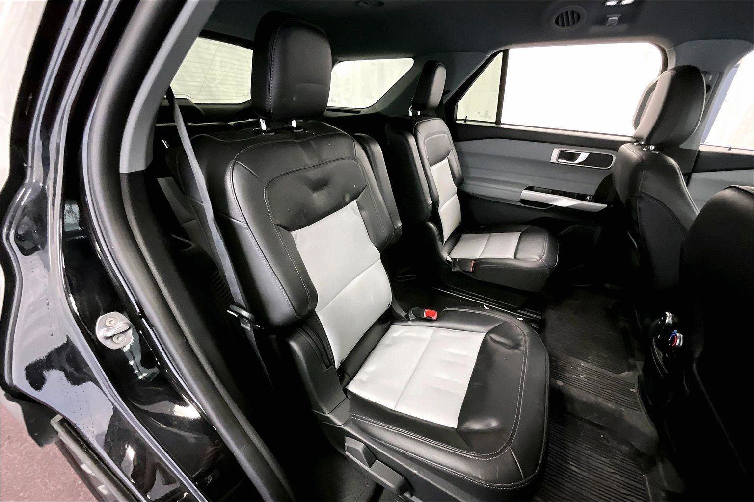 Certified 2023 Ford Explorer XLT w/ Equipment Group 202A image 26