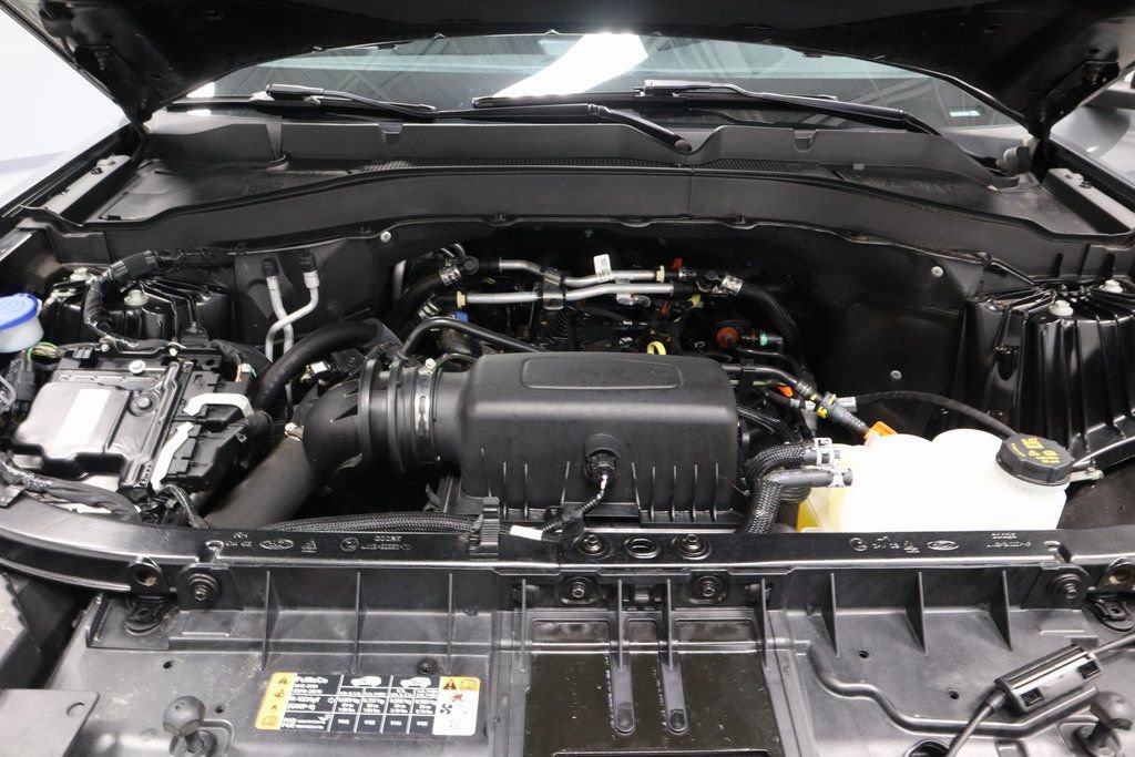 Certified 2023 Ford Explorer XLT w/ Equipment Group 202A image 31